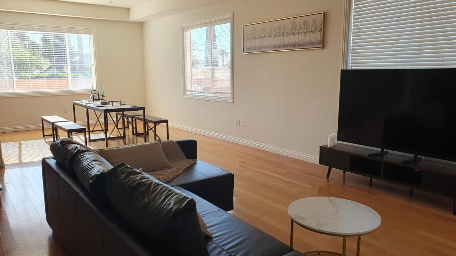 3 Bedroom Hollywood Gem ลอสแอนเจลิส ภายนอก รูปภาพ
